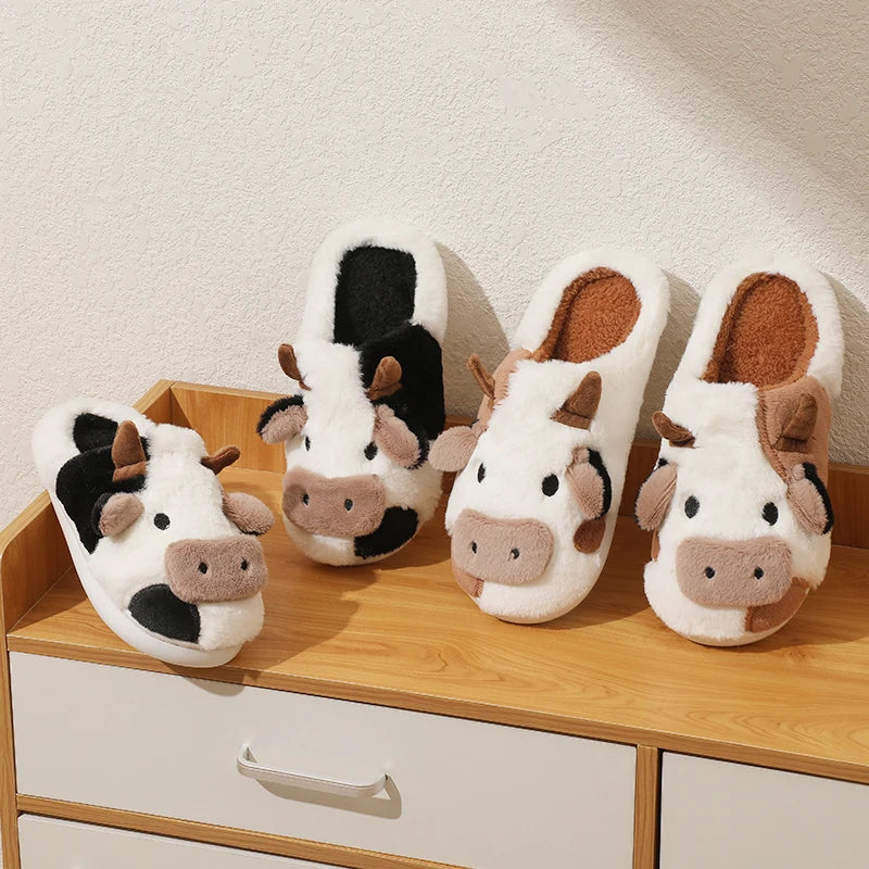 ComfyCuddles ™ Cartoon Cow Warm Plush Slippers